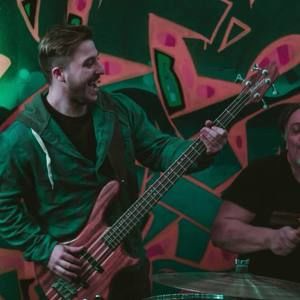 Meet your Posher, George